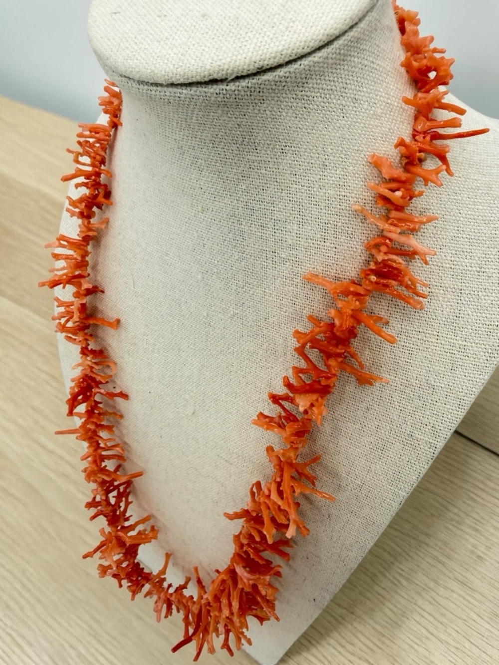 Vintage Angel Skin Branch Coral Necklace 22” Salmon Gold Hidden Clasp Boho Lux - Picture 17 of 17
